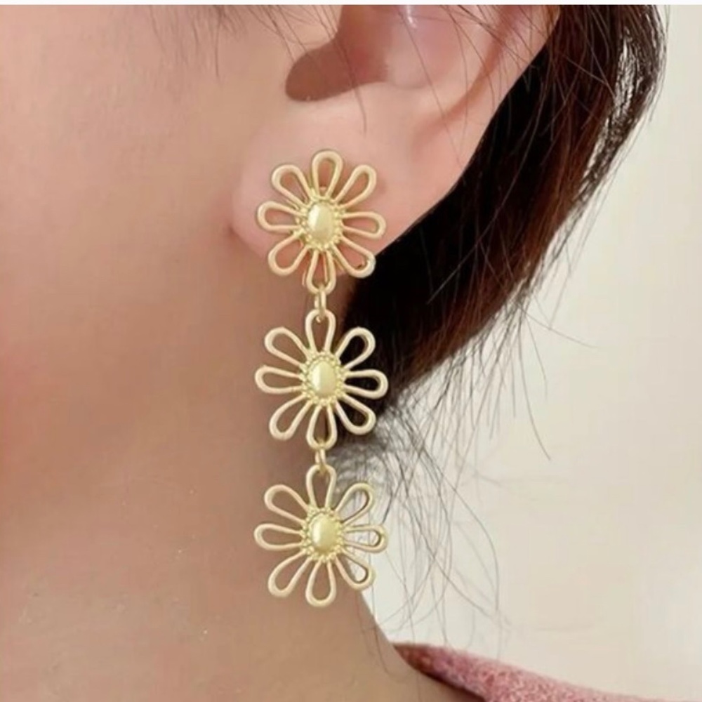Triple Flower Earrings